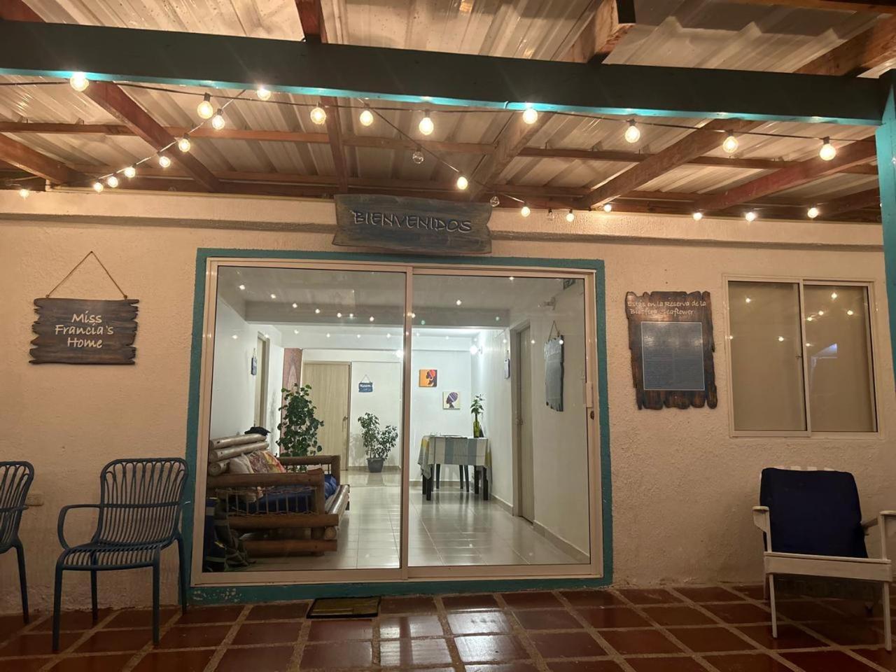 Hotel Miss Francias Home Santa Catalina Island Exterior photo
